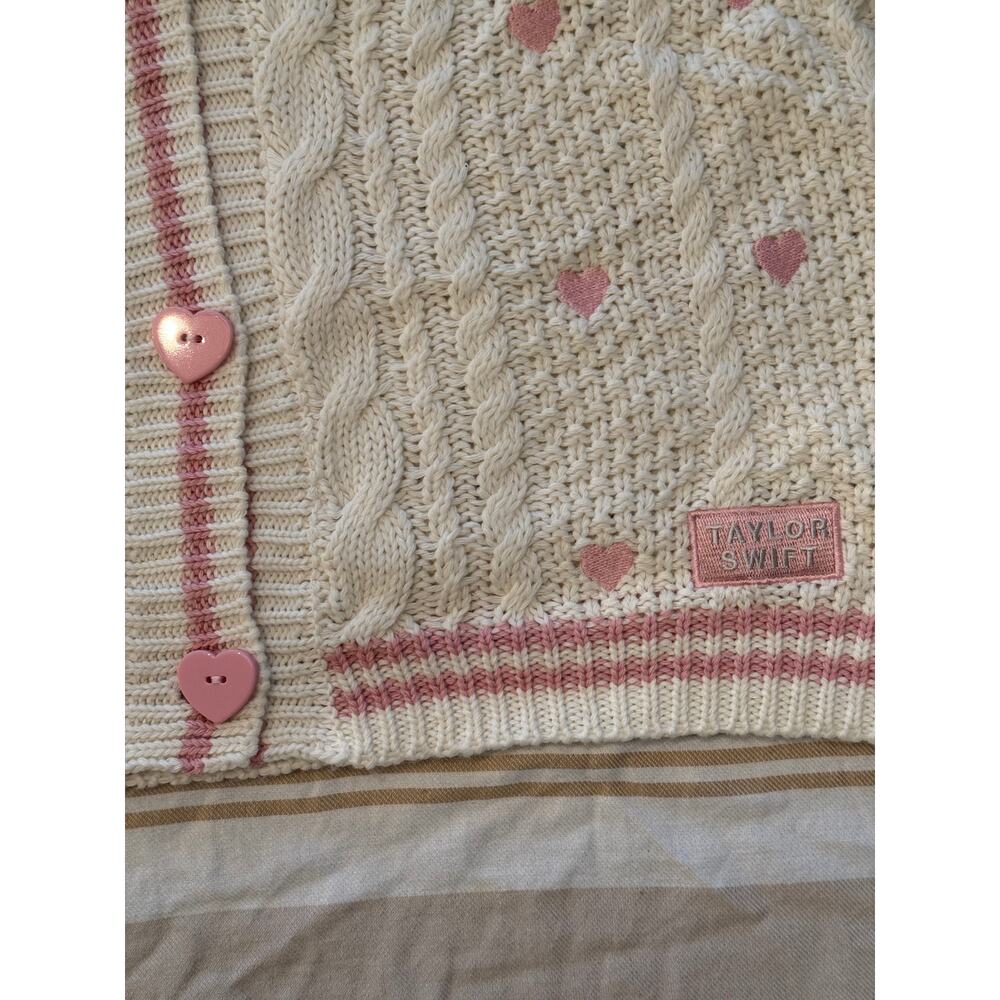 Taylor Swift NWT | official Taylor Swift Lover ca… - image 7